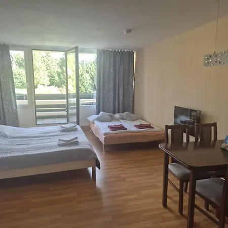1-zimmer-apartment Mit Balkon, Kostenloser Schwimmbadnutzung Und Blick Ins Gruene Lejlighed