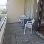 1-zimmer-apartment Mit Balkon, Kostenloser Schwimmbadnutzung Und Blick Ins Gruene Санкт-Энгльмар