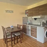 1-zimmer-apartment Mit Balkon, Kostenloser Schwimmbadnutzung Und Blick Ins Gruene Апартаменты